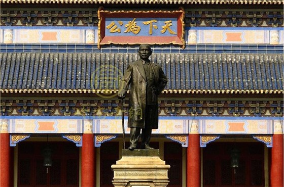 廣州中山紀(jì)念堂孫中山銅像雕塑
