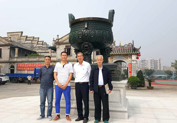 嶺南青銅團(tuán)隊(duì)合影