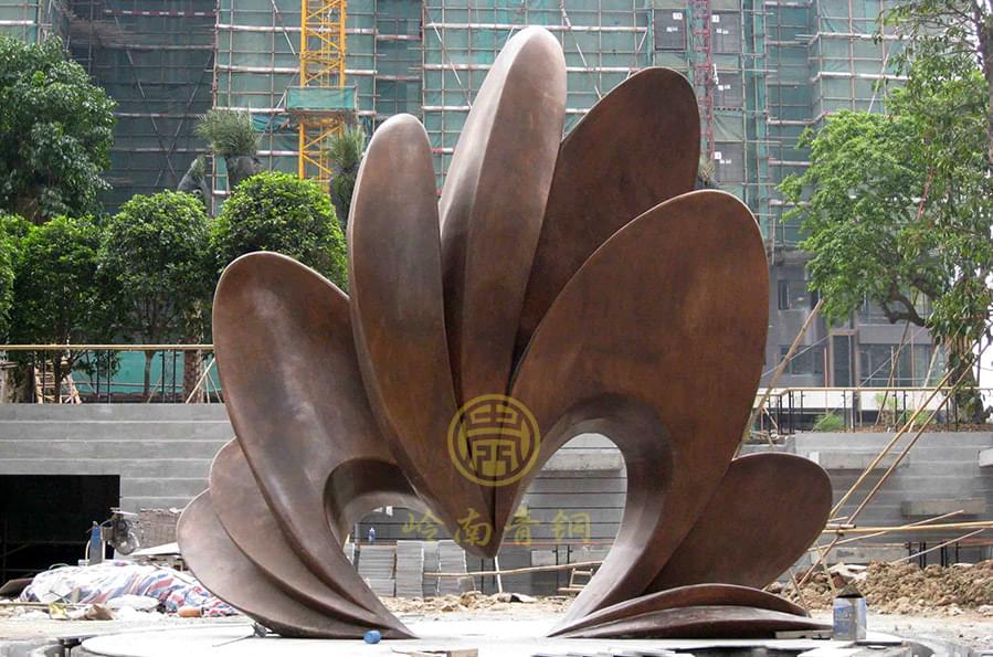 廣東省清遠恒福曦園《流光溢彩》銅雕塑工程