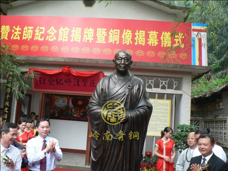 廣西省桂平市巨贊法師人物銅雕塑工程