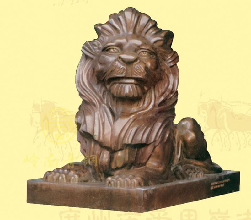 匯豐獅（2號）長1.88米，寬0.88米，高1.32米