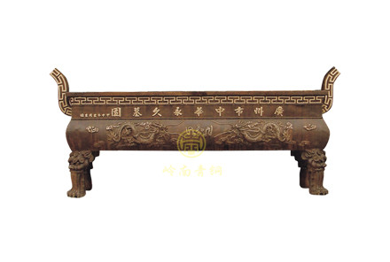 現(xiàn)貨：長方香爐1（長2.2米；長1.0米）